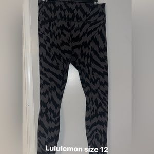 Lululemon size 12